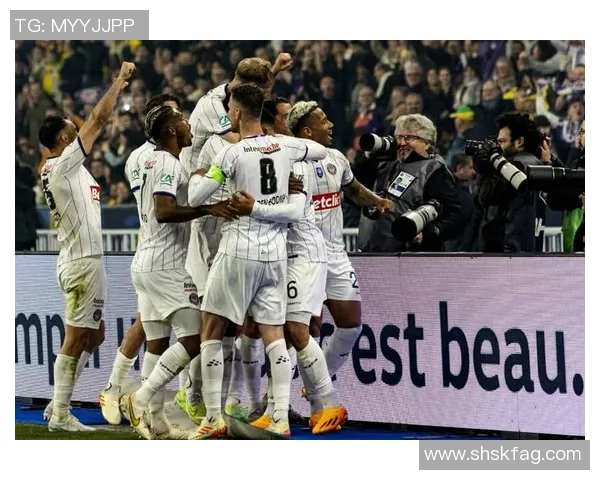 洛里昂与克维伊的较量揭示法甲新赛季的竞争格局与球队实力分析