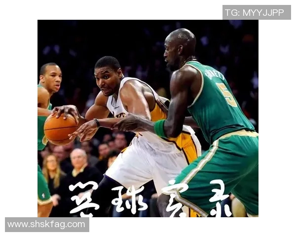 加内特与湖人对决精彩瞬间回顾，重温经典时刻与传奇对抗的巅峰之战