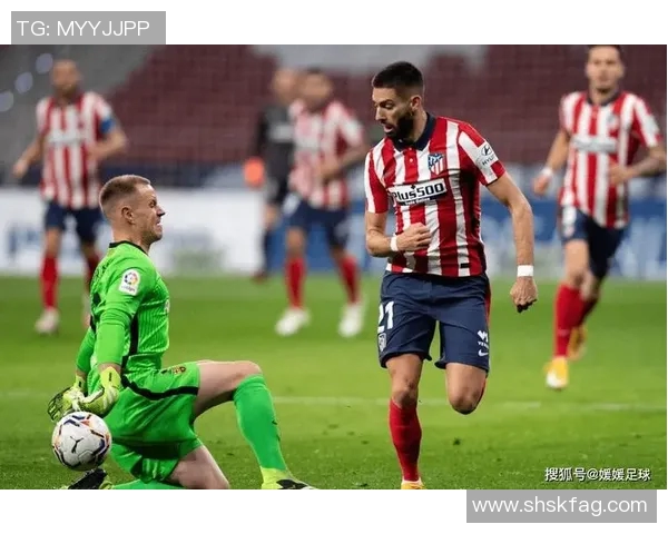 科洛科洛与奴队的激烈对决揭示足球战术与团队精神的完美结合