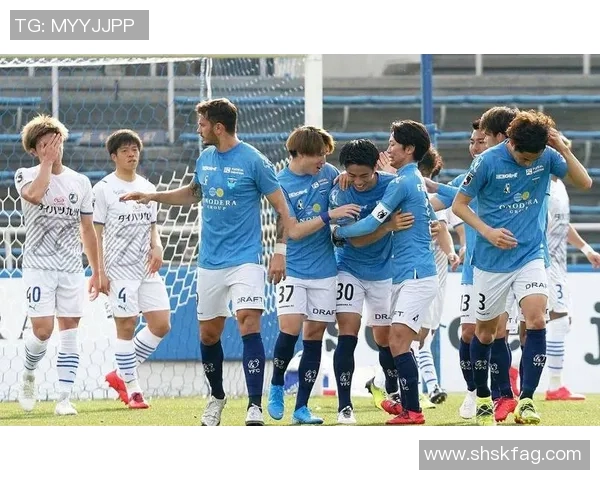 甲府疾风迎战横滨水手力争主场胜利展现球队实力与决心