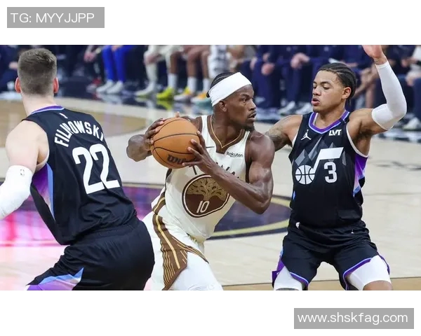 德雷蒙德格林的篮球智慧与领导力在勇士队中的重要性分析 德雷蒙德格林的篮球智慧与领导力在勇士队中的重要性分析