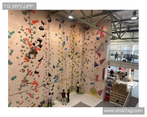 广州攀岩队的意识与团队协作探讨:攀岩运动中的心理与策略分析 广州攀岩队的意识与团队协作探讨:攀岩运动中的心理与策略分析