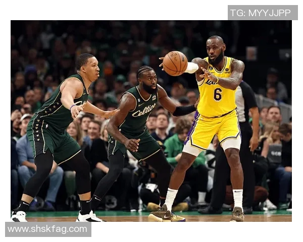 詹姆斯与凯尔特人对决精彩瞬间回顾与分析图解