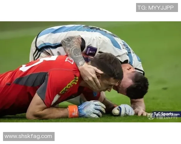 马丁内斯的传奇旅程从球场到人生的启示与反思